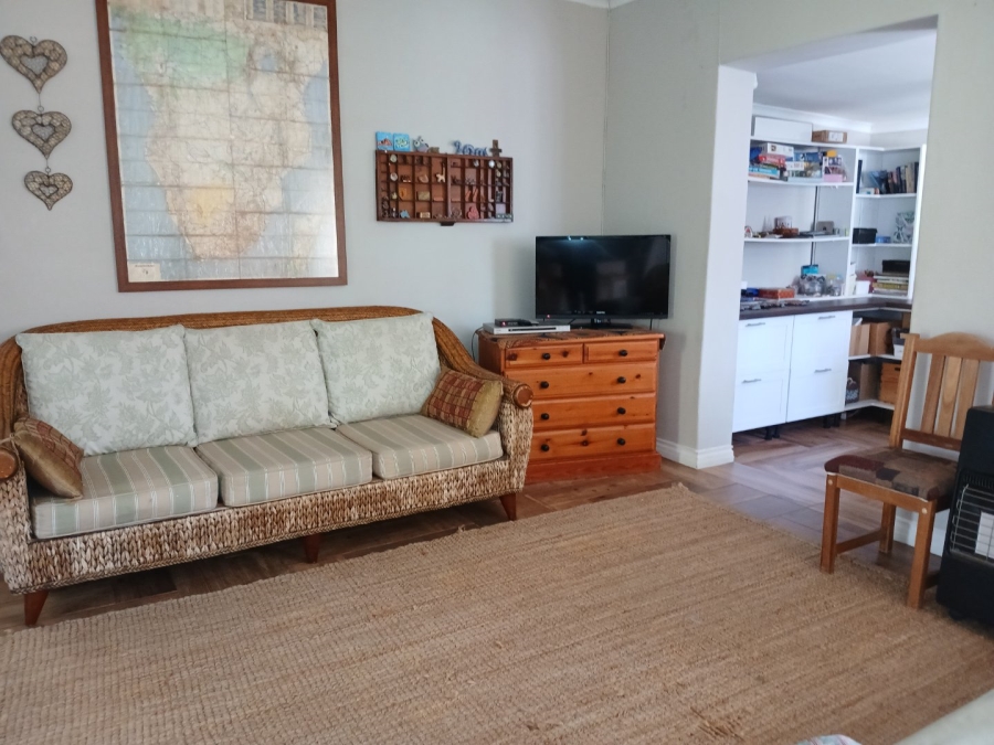 3 Bedroom Property for Sale in Roundhay Western Cape